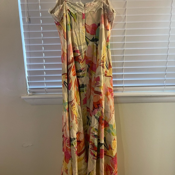 NWT!  Hutch - Anthropologie Floral Maxi Dress with Lace Trim - Picture 4 of 4